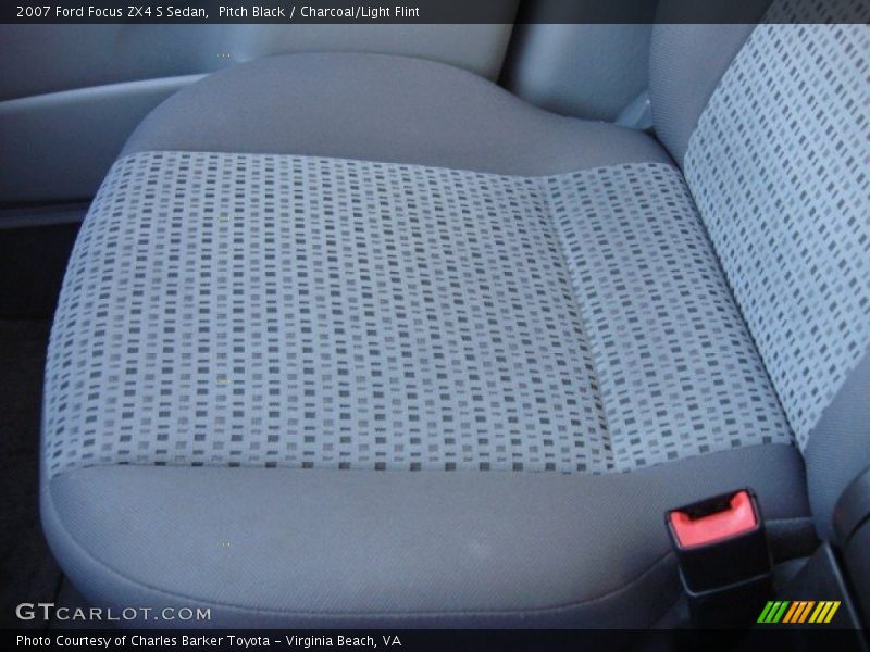 Pitch Black / Charcoal/Light Flint 2007 Ford Focus ZX4 S Sedan