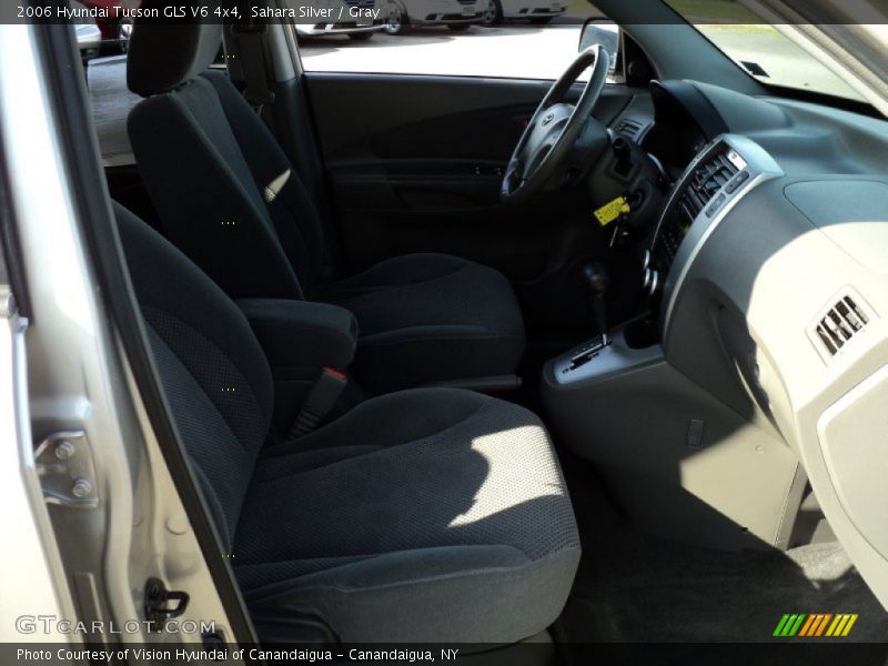 Sahara Silver / Gray 2006 Hyundai Tucson GLS V6 4x4