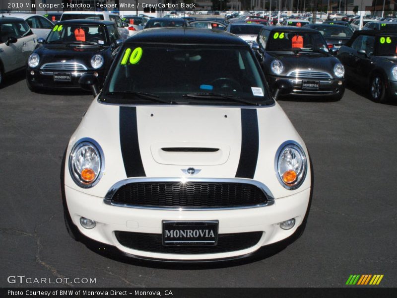 Pepper White / Grey/Carbon Black 2010 Mini Cooper S Hardtop