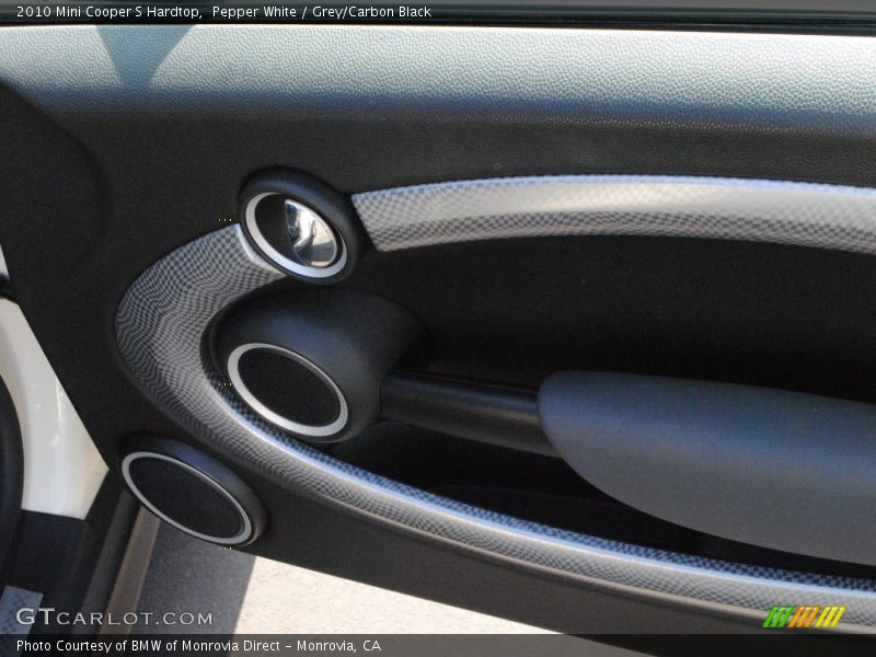 Pepper White / Grey/Carbon Black 2010 Mini Cooper S Hardtop
