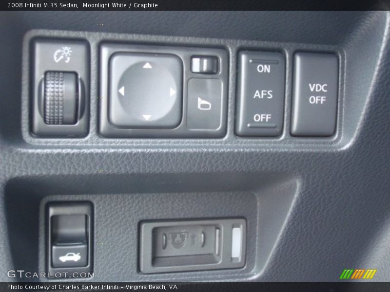 Moonlight White / Graphite 2008 Infiniti M 35 Sedan