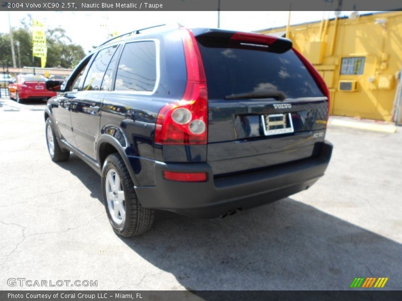 Nautic Blue Metallic / Taupe 2004 Volvo XC90 2.5T
