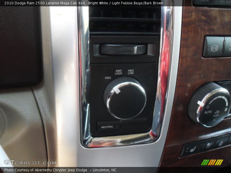 Bright White / Light Pebble Beige/Bark Brown 2010 Dodge Ram 2500 Laramie Mega Cab 4x4