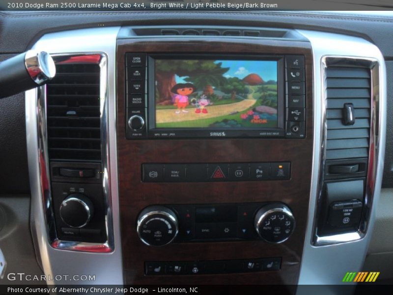 Bright White / Light Pebble Beige/Bark Brown 2010 Dodge Ram 2500 Laramie Mega Cab 4x4