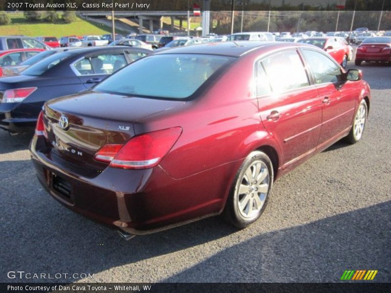 Cassis Red Pearl / Ivory 2007 Toyota Avalon XLS