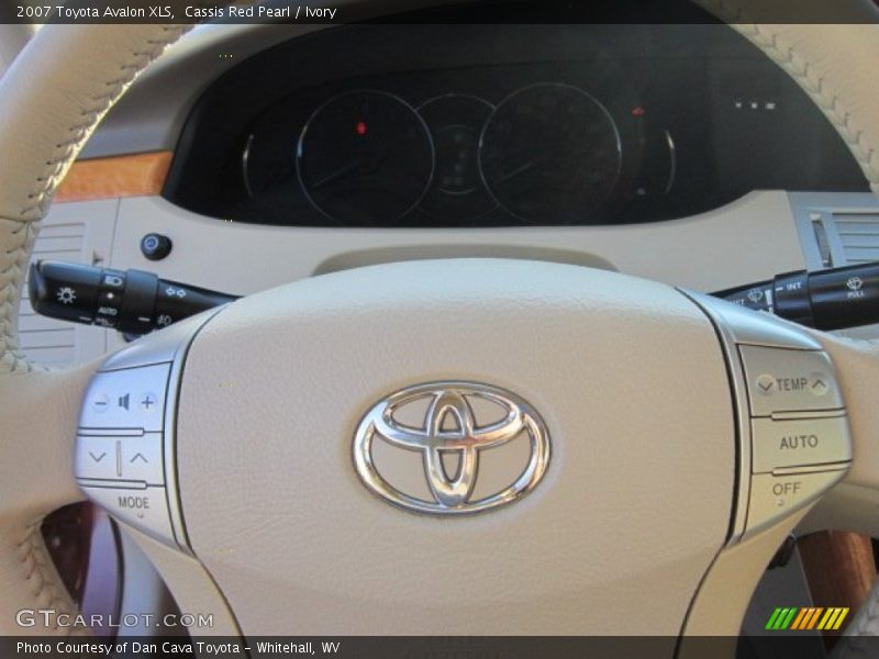 Cassis Red Pearl / Ivory 2007 Toyota Avalon XLS