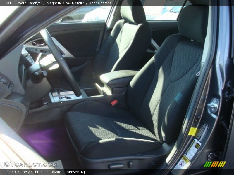 Magnetic Gray Metallic / Dark Charcoal 2011 Toyota Camry SE
