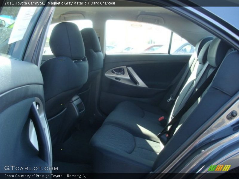 Magnetic Gray Metallic / Dark Charcoal 2011 Toyota Camry SE