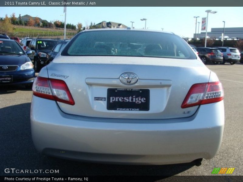 Classic Silver Metallic / Ash 2011 Toyota Camry LE