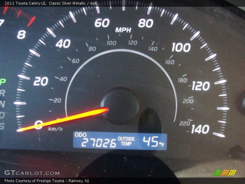 Classic Silver Metallic / Ash 2011 Toyota Camry LE