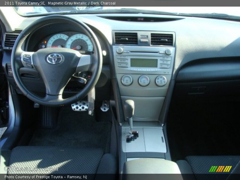 Magnetic Gray Metallic / Dark Charcoal 2011 Toyota Camry SE