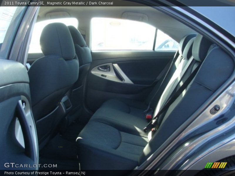 Magnetic Gray Metallic / Dark Charcoal 2011 Toyota Camry SE