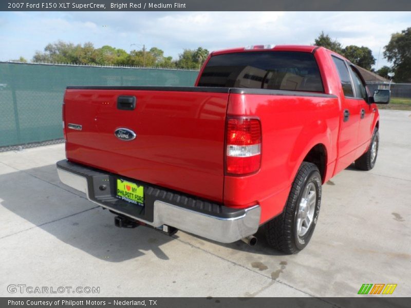 Bright Red / Medium Flint 2007 Ford F150 XLT SuperCrew