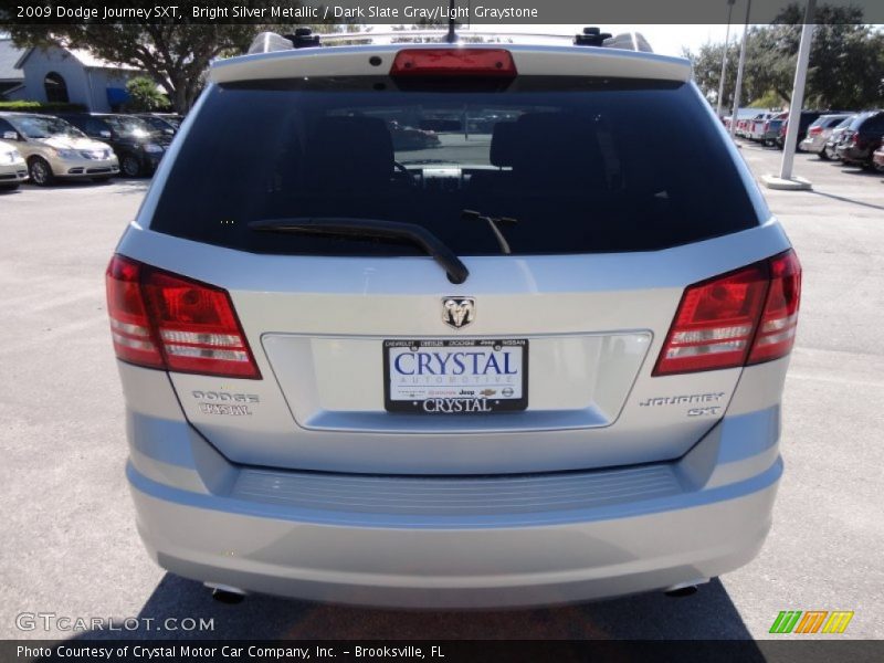 Bright Silver Metallic / Dark Slate Gray/Light Graystone 2009 Dodge Journey SXT