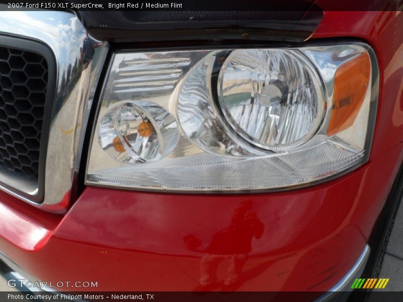 Bright Red / Medium Flint 2007 Ford F150 XLT SuperCrew