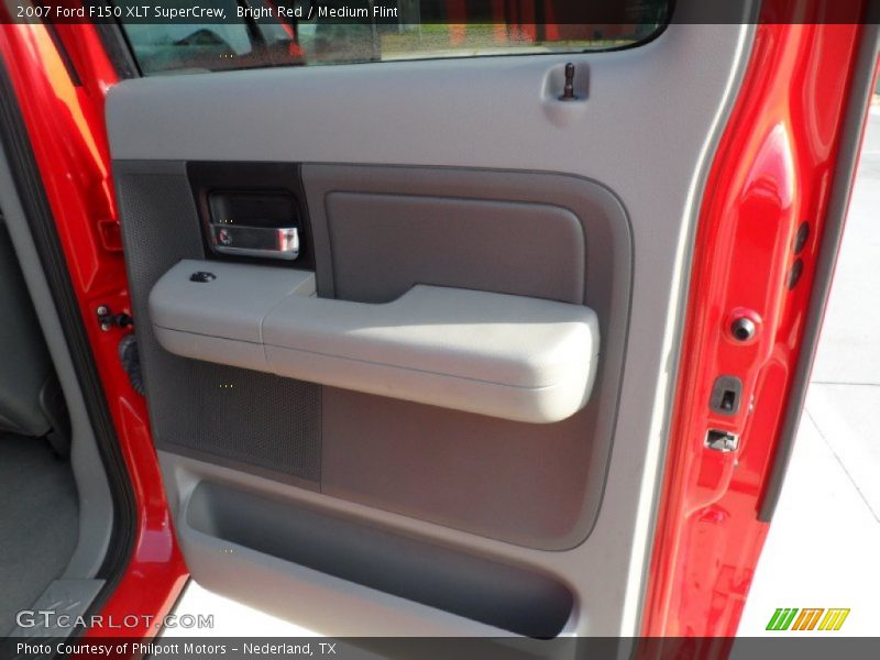 Bright Red / Medium Flint 2007 Ford F150 XLT SuperCrew