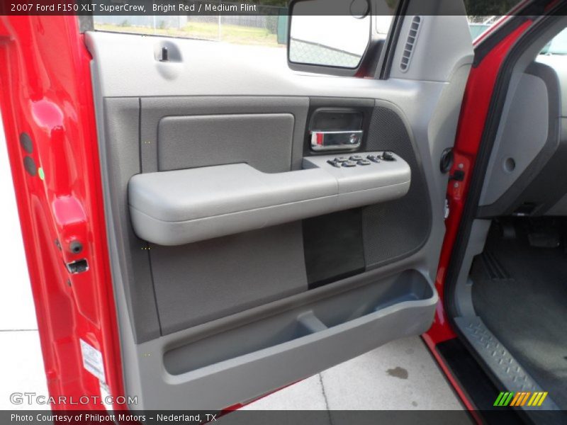 Bright Red / Medium Flint 2007 Ford F150 XLT SuperCrew