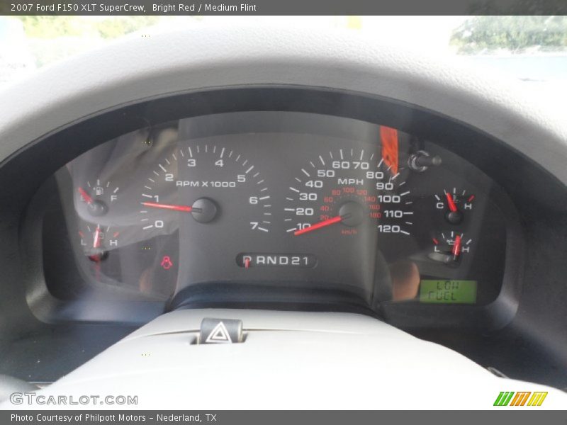 Bright Red / Medium Flint 2007 Ford F150 XLT SuperCrew