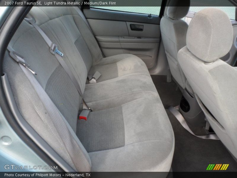 Light Tundra Metallic / Medium/Dark Flint 2007 Ford Taurus SE
