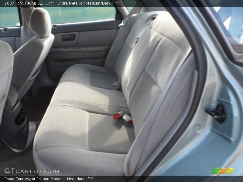 Light Tundra Metallic / Medium/Dark Flint 2007 Ford Taurus SE