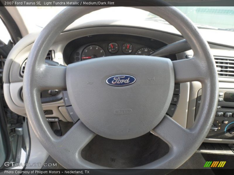 Light Tundra Metallic / Medium/Dark Flint 2007 Ford Taurus SE