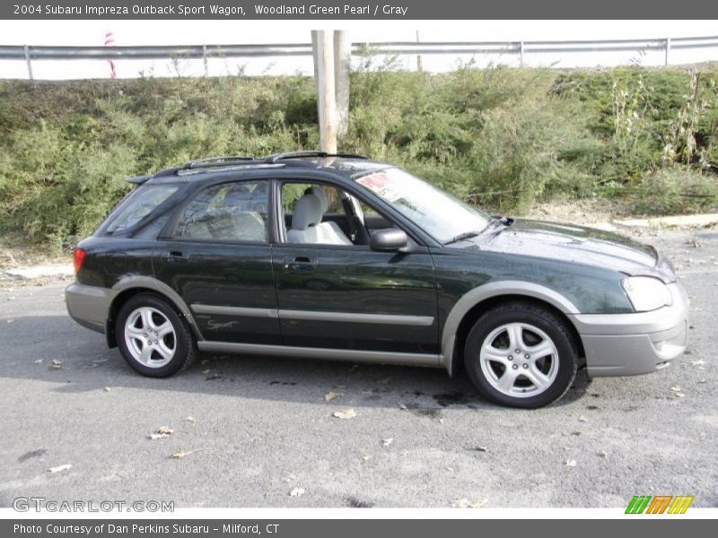 Woodland Green Pearl / Gray 2004 Subaru Impreza Outback Sport Wagon