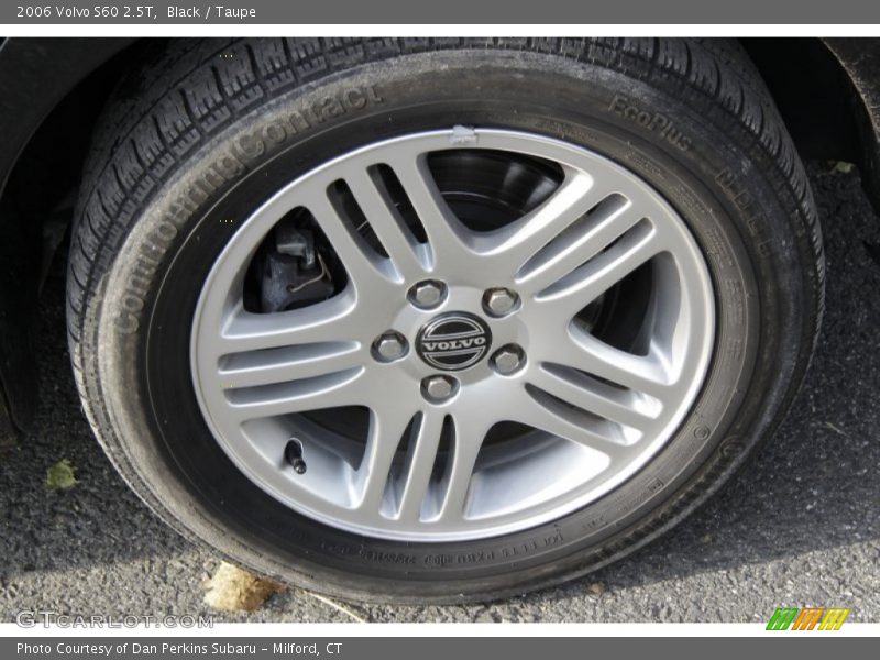 Black / Taupe 2006 Volvo S60 2.5T