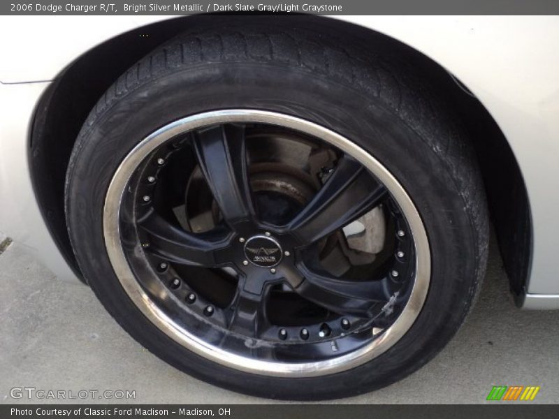 Bright Silver Metallic / Dark Slate Gray/Light Graystone 2006 Dodge Charger R/T