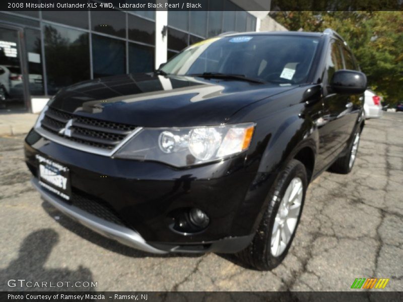 Labrador Black Pearl / Black 2008 Mitsubishi Outlander XLS 4WD
