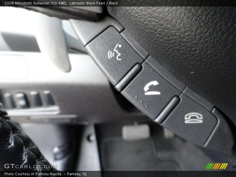 Controls of 2008 Outlander XLS 4WD