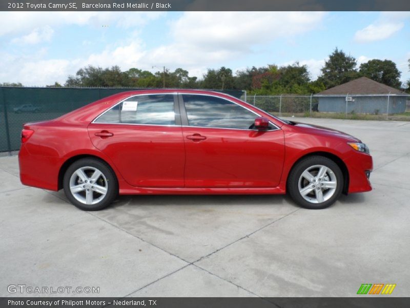 Barcelona Red Metallic / Black 2012 Toyota Camry SE