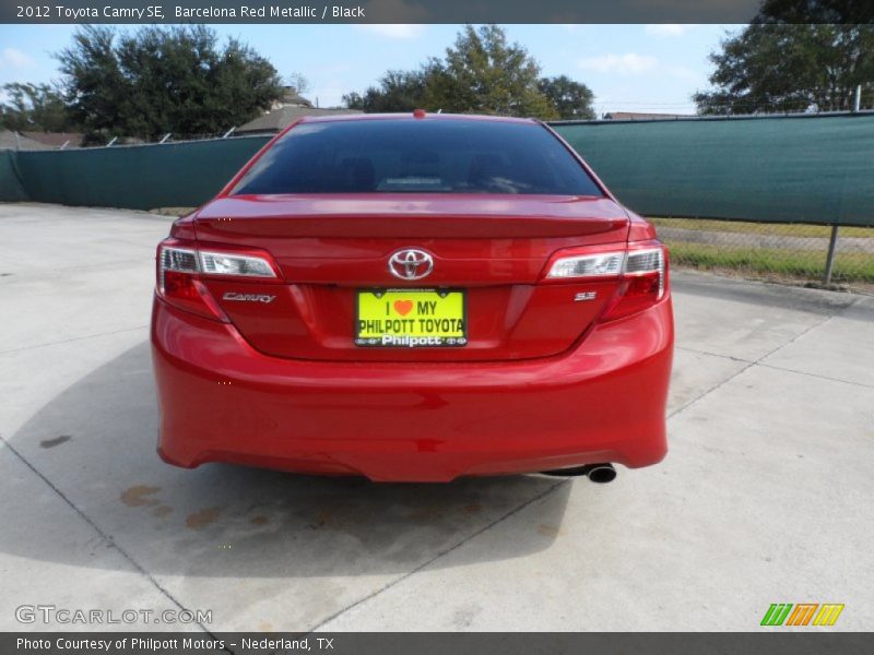 Barcelona Red Metallic / Black 2012 Toyota Camry SE