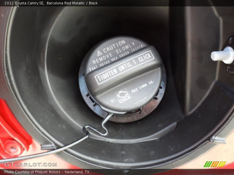 Barcelona Red Metallic / Black 2012 Toyota Camry SE