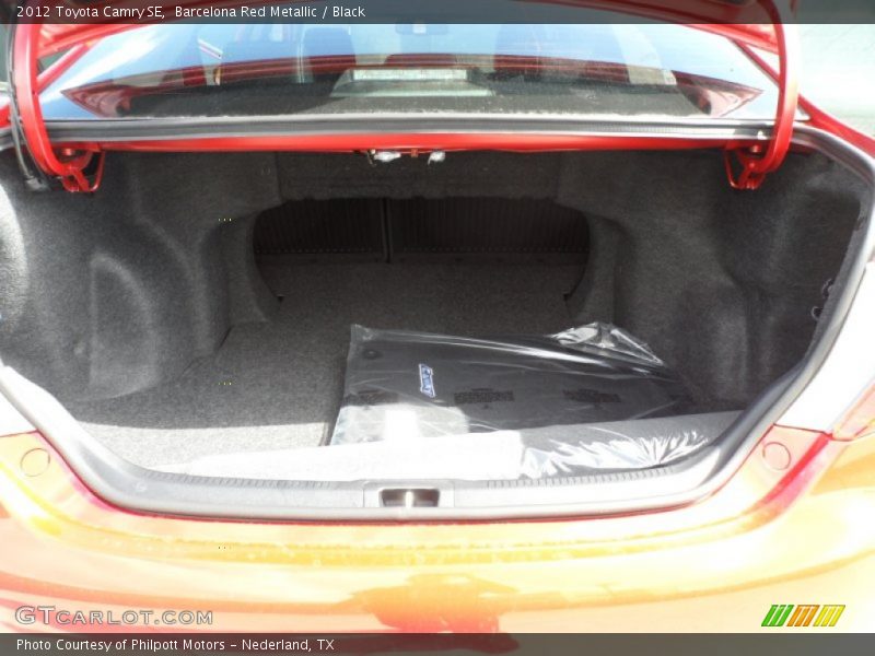 Barcelona Red Metallic / Black 2012 Toyota Camry SE