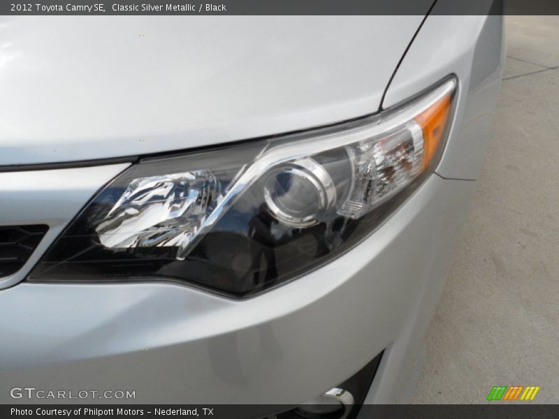 Classic Silver Metallic / Black 2012 Toyota Camry SE