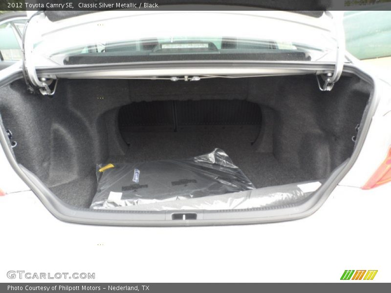 Classic Silver Metallic / Black 2012 Toyota Camry SE