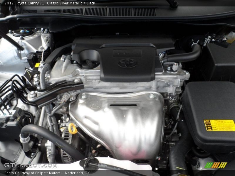 Classic Silver Metallic / Black 2012 Toyota Camry SE