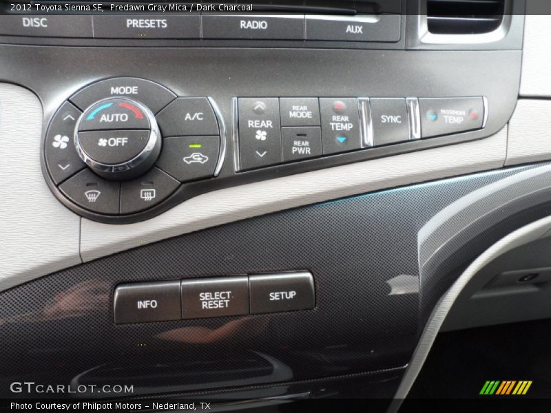 Controls of 2012 Sienna SE