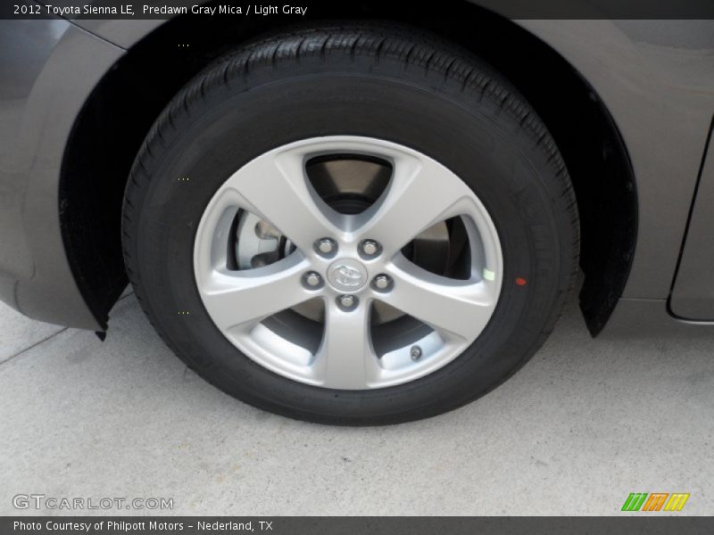  2012 Sienna LE Wheel