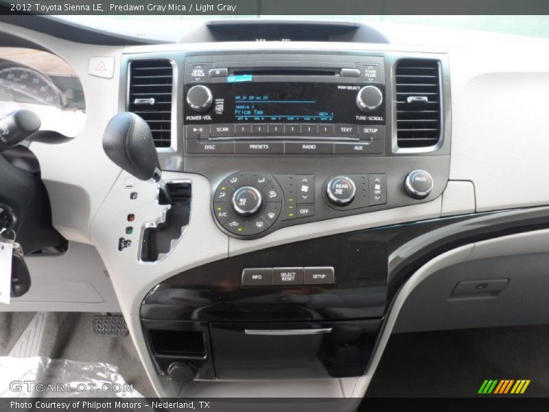 Controls of 2012 Sienna LE