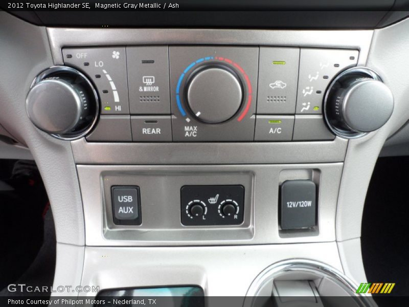 Controls of 2012 Highlander SE