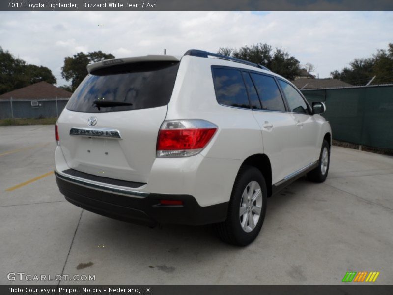 Blizzard White Pearl / Ash 2012 Toyota Highlander