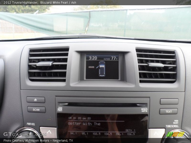 Blizzard White Pearl / Ash 2012 Toyota Highlander