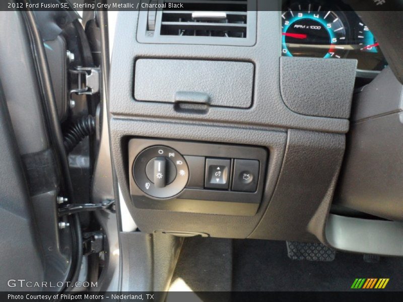 Sterling Grey Metallic / Charcoal Black 2012 Ford Fusion SE