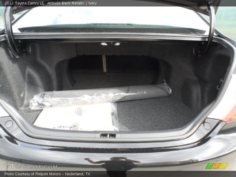 Attitude Black Metallic / Ivory 2012 Toyota Camry LE