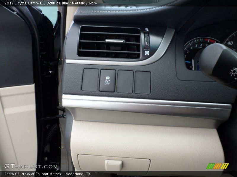 Attitude Black Metallic / Ivory 2012 Toyota Camry LE