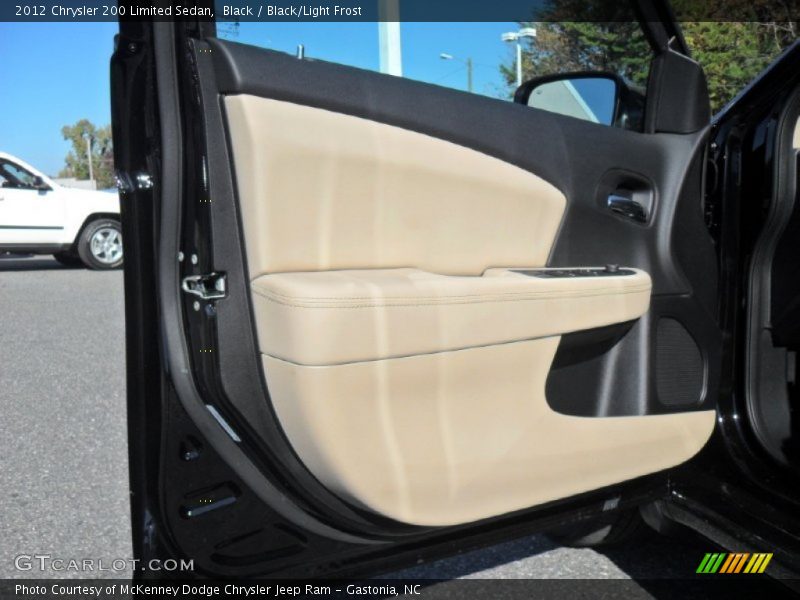 Black / Black/Light Frost 2012 Chrysler 200 Limited Sedan