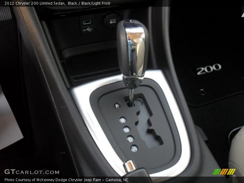 Black / Black/Light Frost 2012 Chrysler 200 Limited Sedan