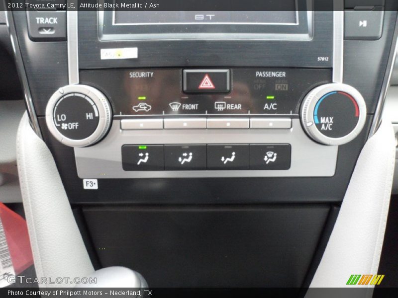 Controls of 2012 Camry LE