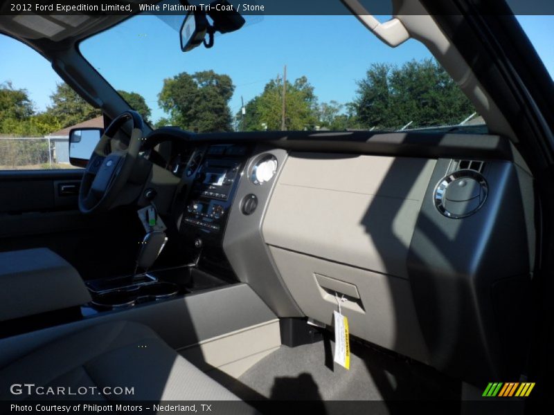 White Platinum Tri-Coat / Stone 2012 Ford Expedition Limited